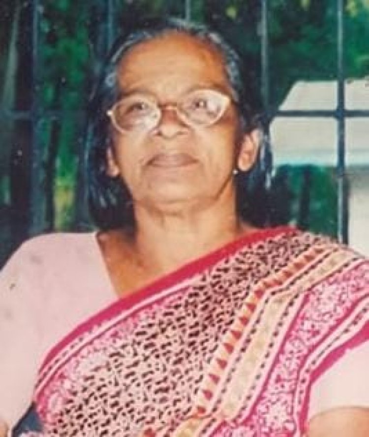 പൊടിപ്പാറ വീട്ടിൽ സാറാമ്മ വർഗീസ് (അമ്മിണി -82) നിര്യാതയായി