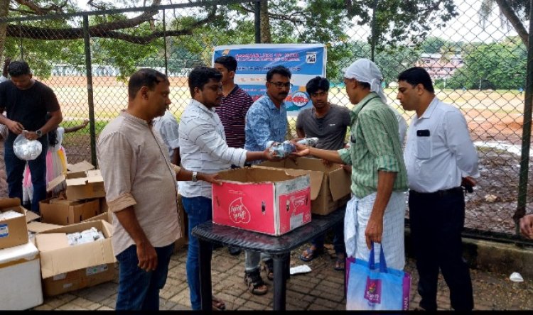 പതിനായിരം പൊതിച്ചോറുകൾ നൽകി മലയാളം ഡിസ്ട്രിക്ട് സി.എ; ശ്രദ്ധേയമായി 'ഒരു നേരം' പദ്ധതി