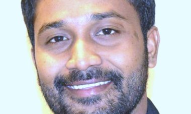 ജിന്‍സ് ഗോമസിന്  മാനേജ്‌മെന്റില്‍ പിഎച്ച്ഡി