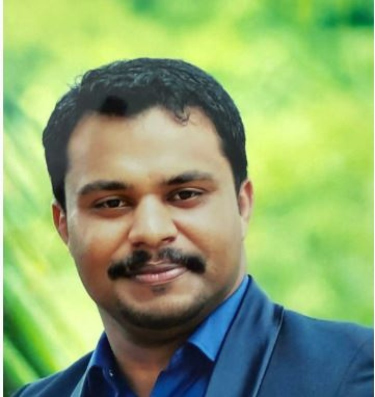 കൊടുങ്ങല്ലൂർ ശങ്കരംകുളത്തിയിൽ ജിതിൻ മാത്യു (37) കുളിക്കുന്നതിനിടെ മുങ്ങിമരിച്ചു