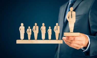 ദർശനമില്ലാത്ത നേതൃത്വം