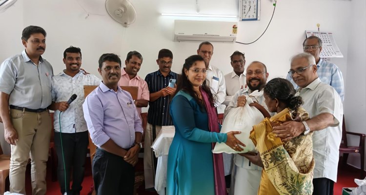 മഴക്കെടുതി: കുട്ടനാടൻ മേഖലകളിൽ സഹായഹസ്തവുമായി ഗുഡ്‌ന്യൂസ് 