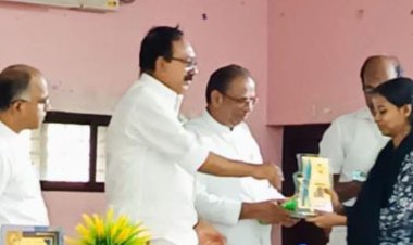 കായംകുളത്ത്  മെറിറ്റ്അവാർഡ് വിതരണവും കരിയർ ഗൈഡൻസും