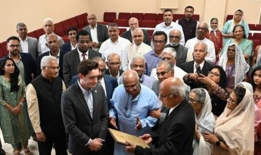 പാസ്റ്റർ എബ്രഹാം സാമുവേൽ സുവിശേഷകർക്ക് മാതൃക: സെനറ്റർ പിക്കോസി 