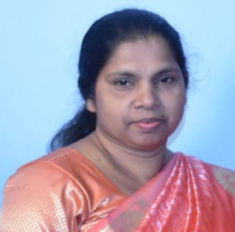 നിലമ്പൂർ പുല്ലഞ്ചേരി ചെമ്പനാൽ  ജെയ്ന തോമസ് (58) നിര്യാതയായി