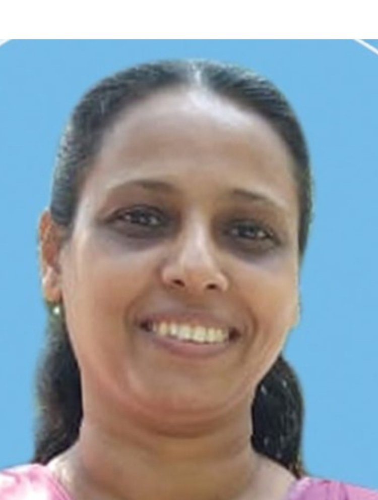 വടക്കൻ പാലക്കുഴ വെള്ളിക്കുന്നേൽ ബ്ലസി സജി (48) നിര്യാതയായി