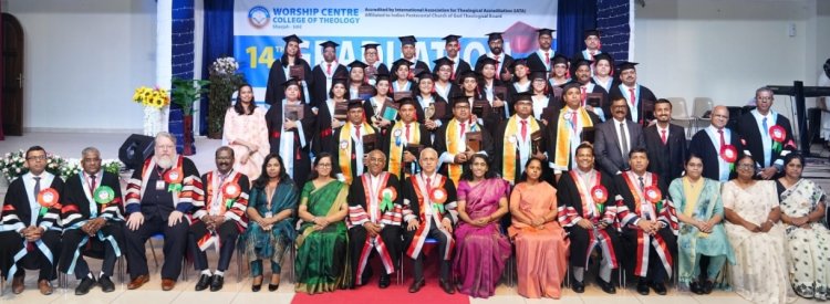 വർഷിപ്പ് സെന്റർ കോളേജ് ഓഫ് തിയോളജിയുടെ ബിരുദദാനം