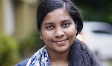 ചങ്ങമ്പുഴ പ്രബന്ധ പുരസ്കാരം ലിസ ലാലുവിന്