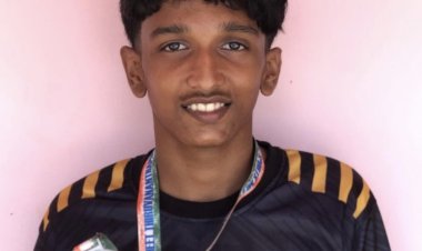 വെള്ളിത്തിളക്കവുമായി യോശുവ അനീഷ്