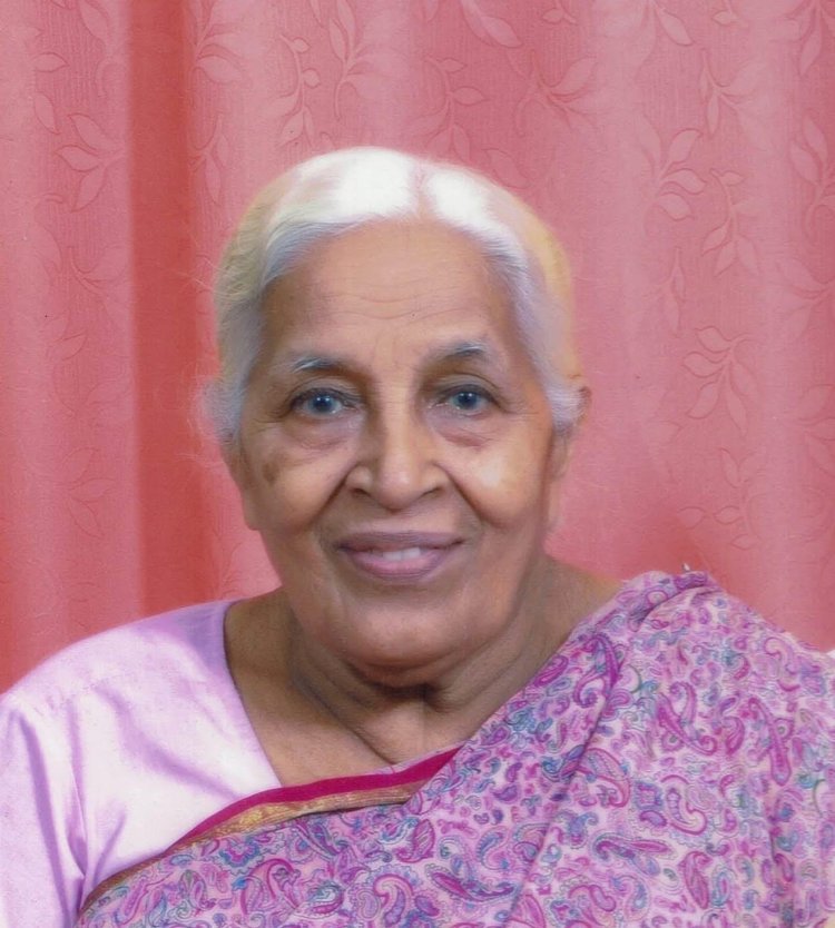 കടമ്പനാട്  നിലക്കമുകളിൽ വേമ്പനാട്ടഴികത്ത് പുത്തൻവീട്ടിൽ അന്നമ്മ ഡാനിയേൽ (93) നിര്യാതയായി