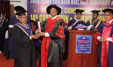 ട്രൂലൈറ്റ് ഫോർ ഏഷ്യ ബിബിളിക്കൽ സെമിനാരി: ഗ്രാഡുവേഷൻ നടന്നു