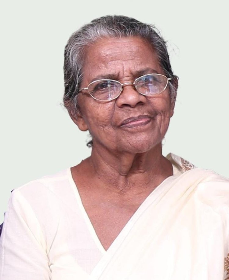 മുട്ടമ്പലം കൊട്ടാരത്തിൽ പാസ്റ്റർ വി.എം. മാത്യുവിൻ്റെ സഹോദരി അച്ചാമ്മ വി.എം. (80) കർത്തൃ സന്നിധിയിൽ