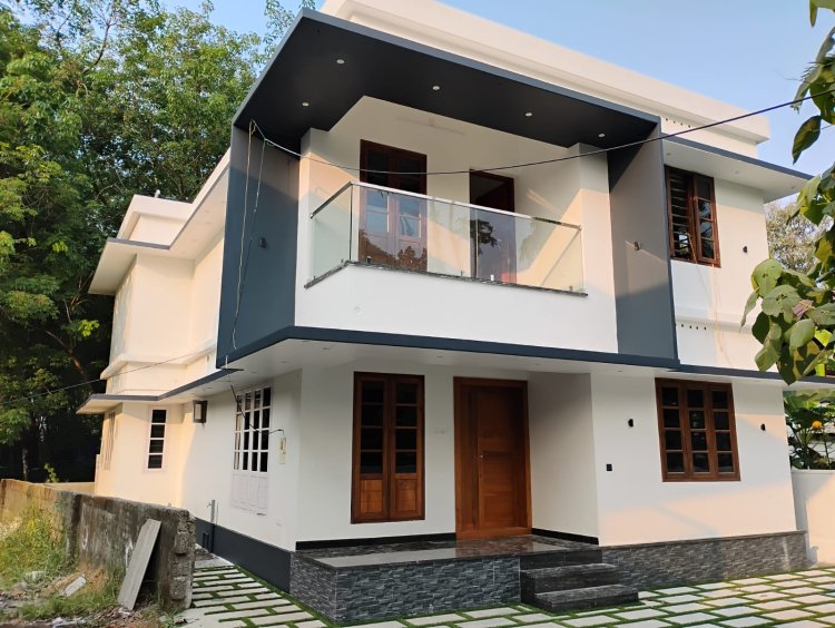 പുതിയ വീടും സ്ഥലവും വിൽപ്പനയ്ക്ക്  @ പെരുമ്പാവൂർ