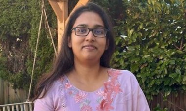 ഹണിമോൾ ജ്യോതിസിന്  ഒന്നാം റാങ്കും സ്വർണ മെഡലും