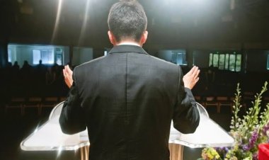 SEEKING A SENIOR PASTOR;  BRISBANE CHRISTIAN ASSEMBLY, QUEENSLAND, AUSTRALIA