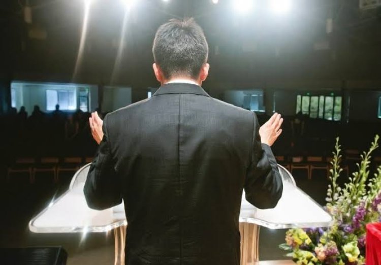 SEEKING A SENIOR PASTOR;  BRISBANE CHRISTIAN ASSEMBLY, QUEENSLAND, AUSTRALIA