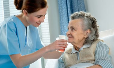 ഹോം നേഴ്സിനെ അടിയന്തിരമായി ആവശ്യമുണ്ട്