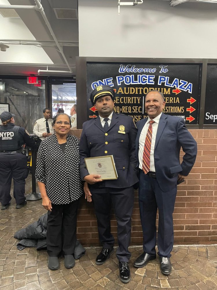 ന്യൂയോർക്ക് പോലീസിൽ ക്യാപ്റ്റൻ പദവിയിൽ  സൈലസ് സാമുവേൽ