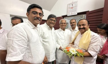 നിയുക്ത മുഖ്യമന്ത്രി വി.ഡി. സതീശനെ സന്ദർശിച്ച് ഐ.പി.സി കേരള സ്റ്റേറ്റ് ഭാരവാഹികൾ