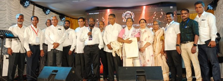 പാസ്റ്റർ  ടി.വി. ജോയിയേയും കുടുംബത്തേയും ആദരിച്ചു