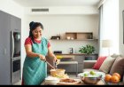 വീട്ടിൽ ജോലിക്ക് സ്ത്രീയെ ആവശ്യമുണ്ട്