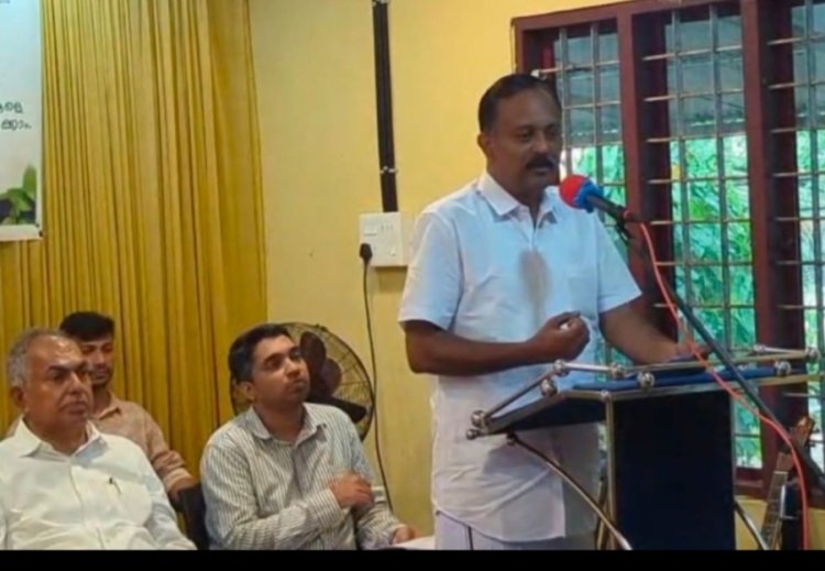 പുളിക്കൽക്കവലയിൽ സൗജന്യ നേത്രപരിശോധന ക്യാമ്പ് നടത്തി പാമ്പാടി സെന്റർ പിവൈപിഎ