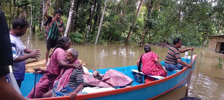 കടലിൽ സുവിശേഷം, പ്രളയത്തിൽ കാവലാൾ: രക്ഷാദൗത്യവുമായി പാസ്റ്റർ സ്റ്റീഫൻ ബഞ്ചമിൻ