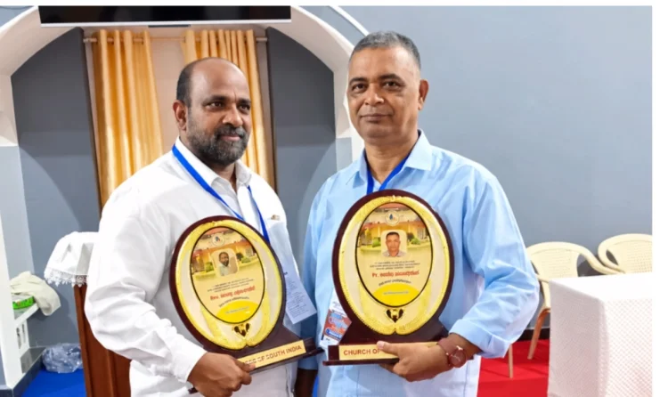 നയിച്ചവര്‍ക്ക് ആദരമേകി ദൈവസഭ യൂത്ത് കമ്മറ്റി